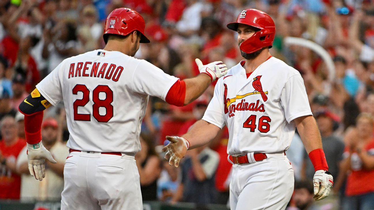 Cardinals: Nolan Arenado made the defensive play of the year