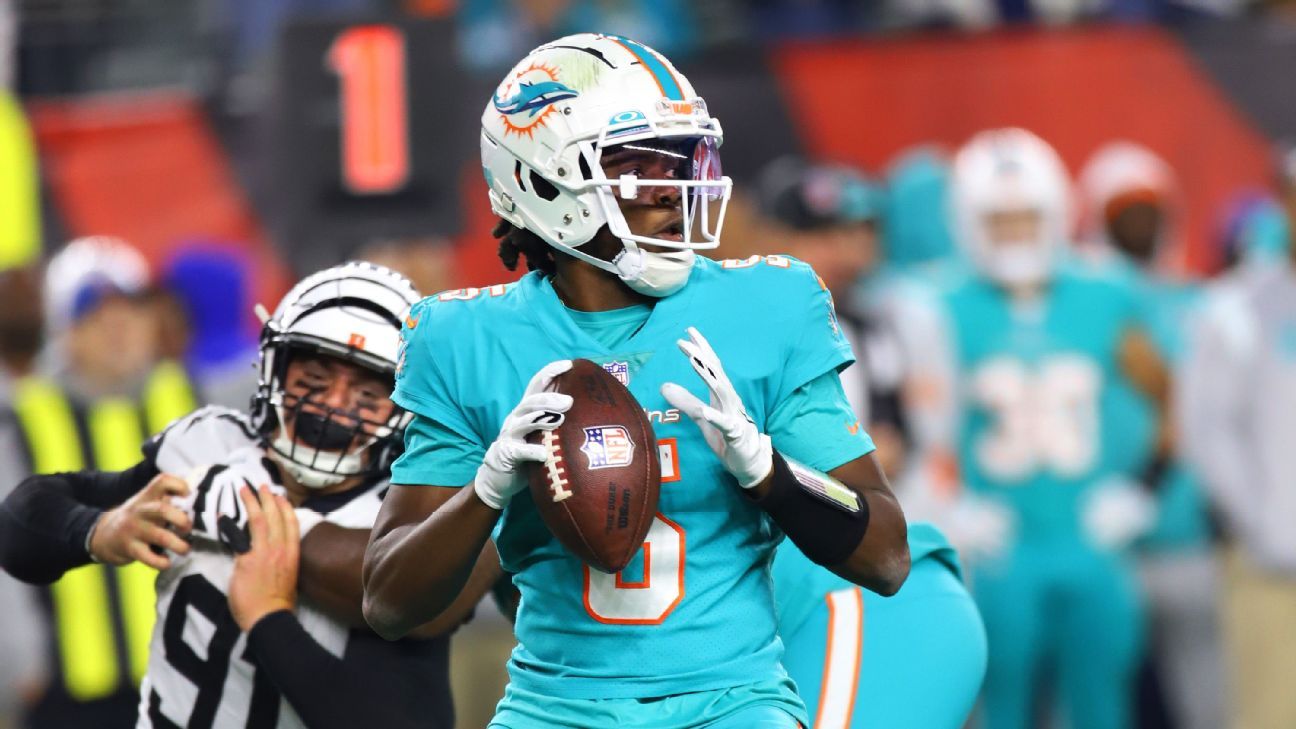 Dolphins get grim Tua Tagovailoa, Teddy Bridgewater updates for