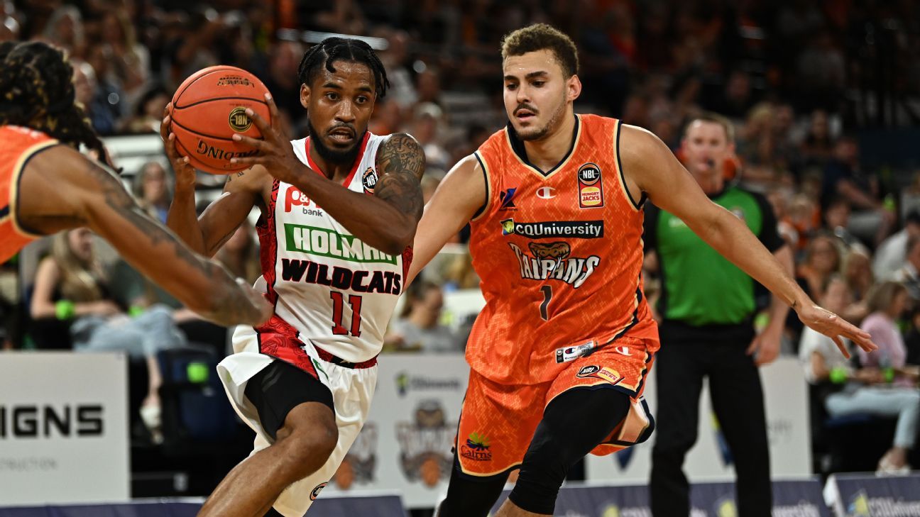 Perth Wildcats keep perfect start to NBL season with win over Cairns