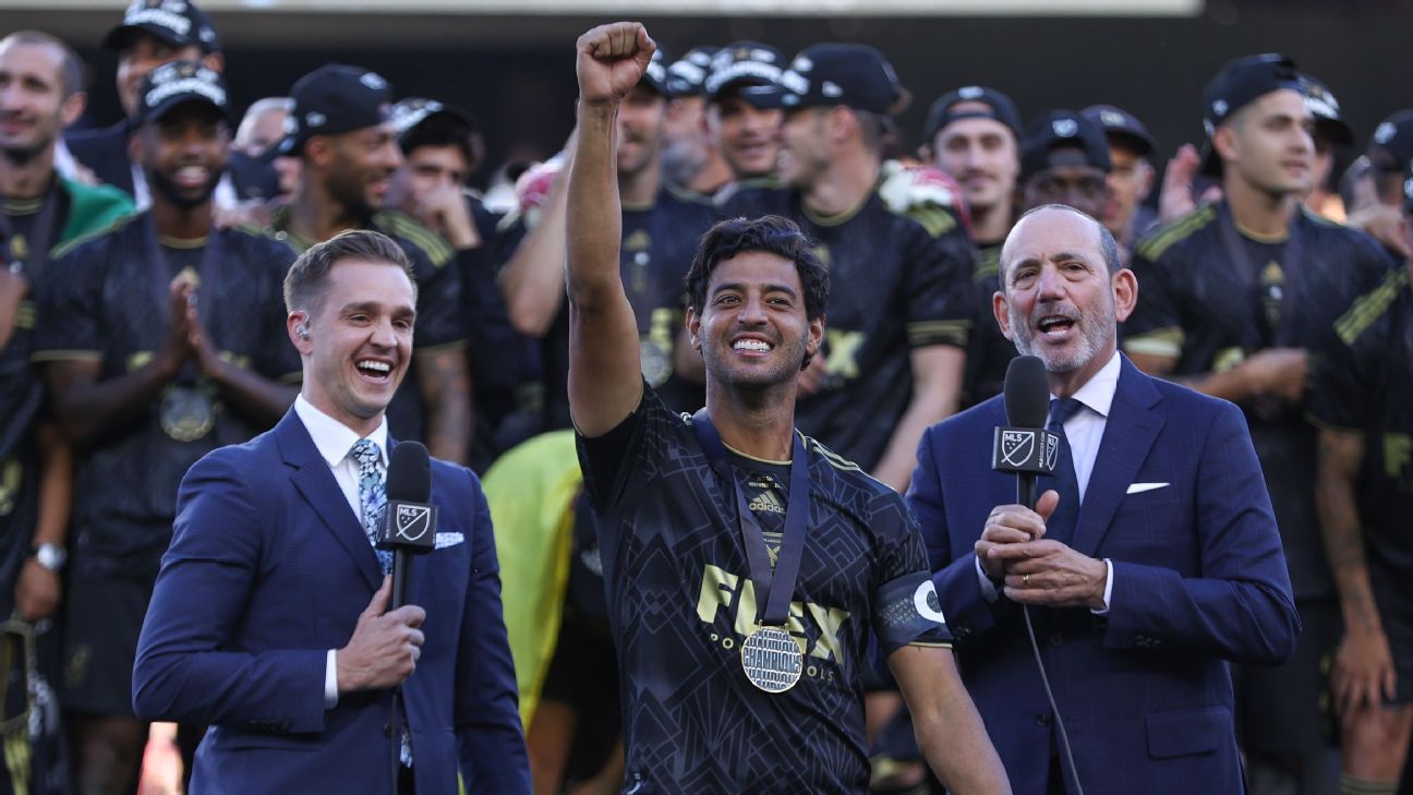 LAFC y Carlos Vela festejan los 5 años del club con su nueva playera, TUDN  MLS