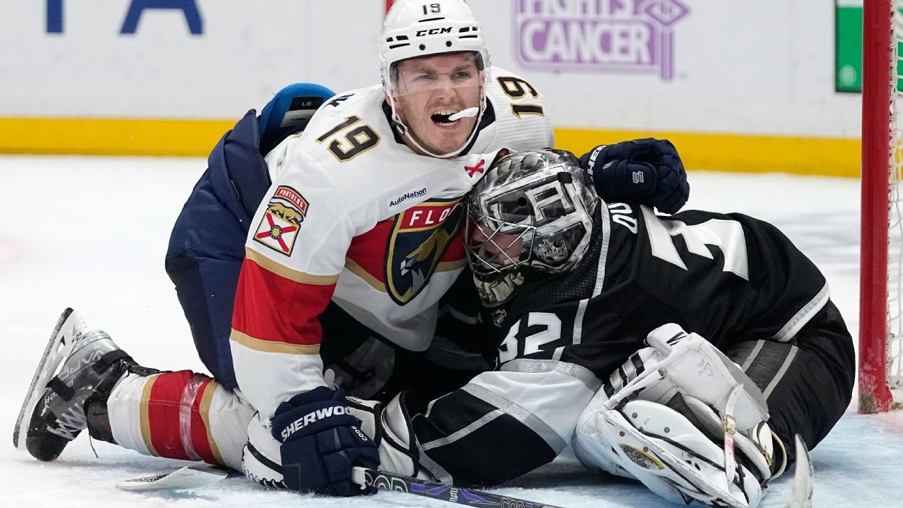Panthers F Tkachuk suspended 2 games by NHL