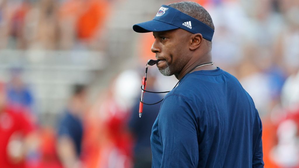 Florida Atlantic fires Willie Taggart after three seasons