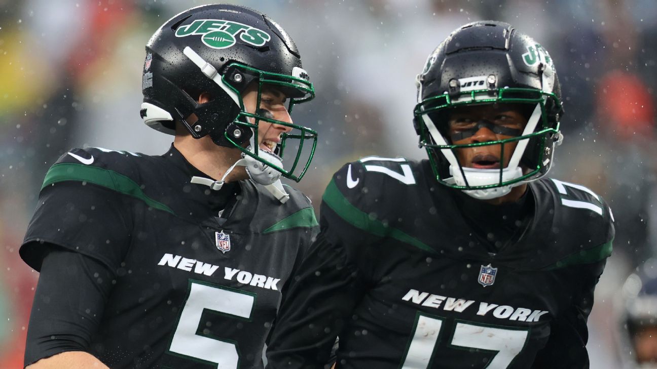 Who should start at tackle for the NY Jets vs. Vikings?