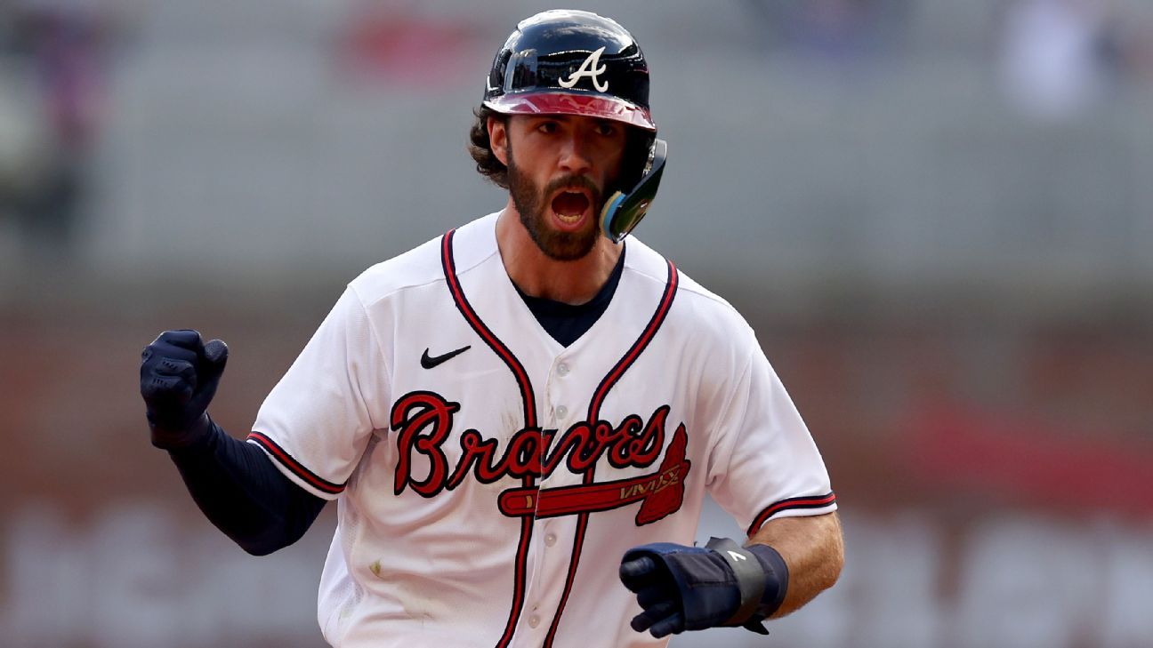 Dansby Swanson Hits First Home Run in a Cubs Uniform on Sunday