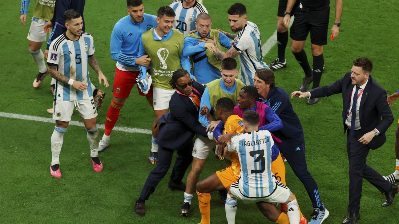 FIFA World Cup: Argentina storm into semifinals, down Netherlands 4-3 on  penalties - The Statesman