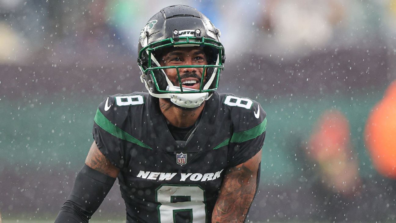 New York Jets receiver Elijah Moore feels rejuvenated, ready to 'blow somebody o..