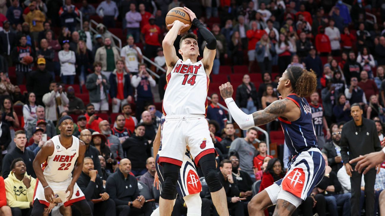 Heat's Tyler Herro 1st in NBA history with nine 3s on consecutive days