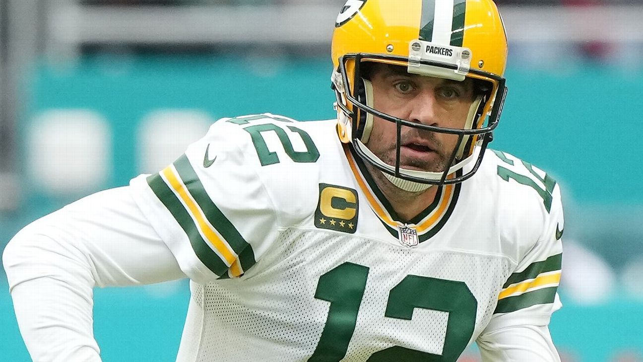 A oscuras, Aaron Rodgers dice que la decisión sobre el futuro es pronto