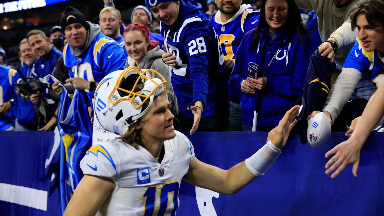 Chargers cruise past Colts, clinch 1st playoff berth since '18