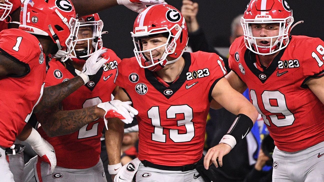 Georgia Bulldogs cruise to second straight CFP championship - ESPN