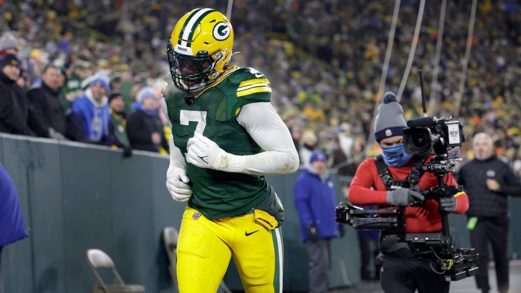 Source - Packers rookie Quay Walker fined $13K after 2nd ejection - ESPN