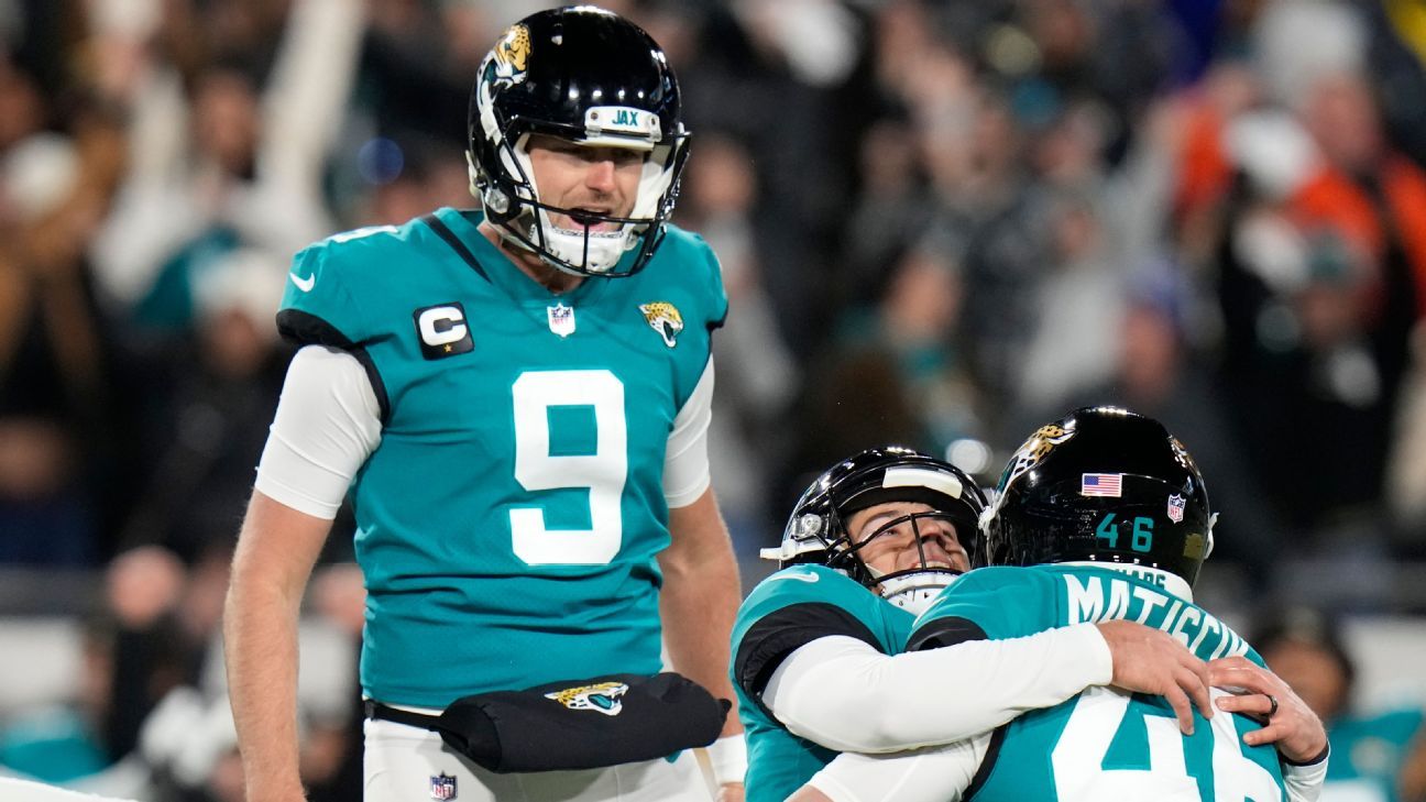 Trevor Lawrence and the Jacksonville Jaguars complete the third-biggest  comeback in NFL playoff history, NFL News, Rankings and Statistics