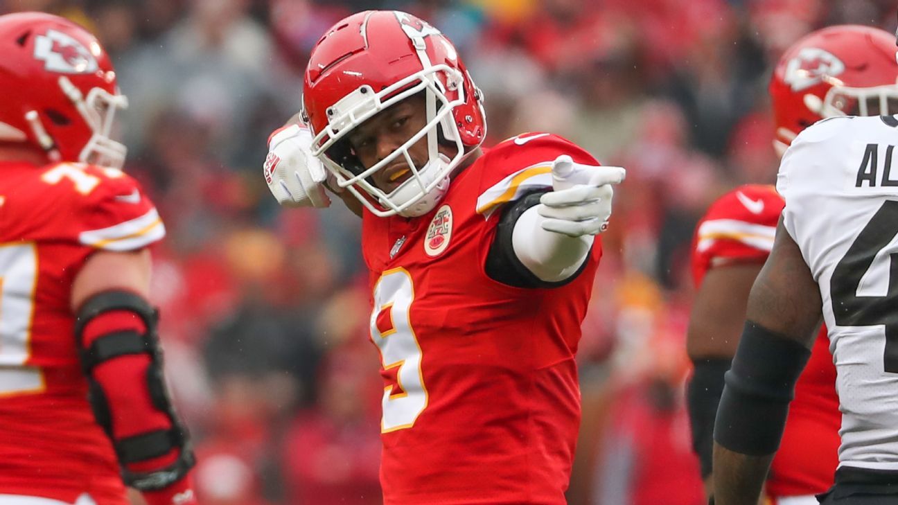 Source: JuJu Smith-Schuster interested in the Kansas City Chiefs again