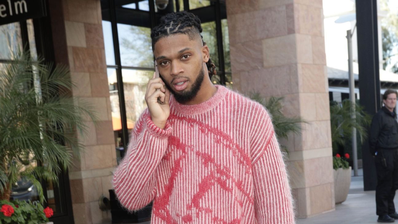 Damar Hamlin didn't mean to 'disrespect anyone' with Super Bowl jacket  accused of being 'blasphemy
