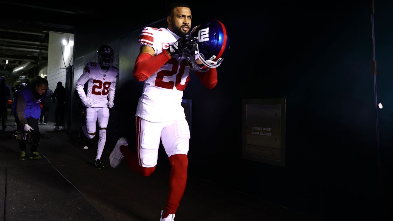 Seahawks sign Giants free agent safety Julian Love