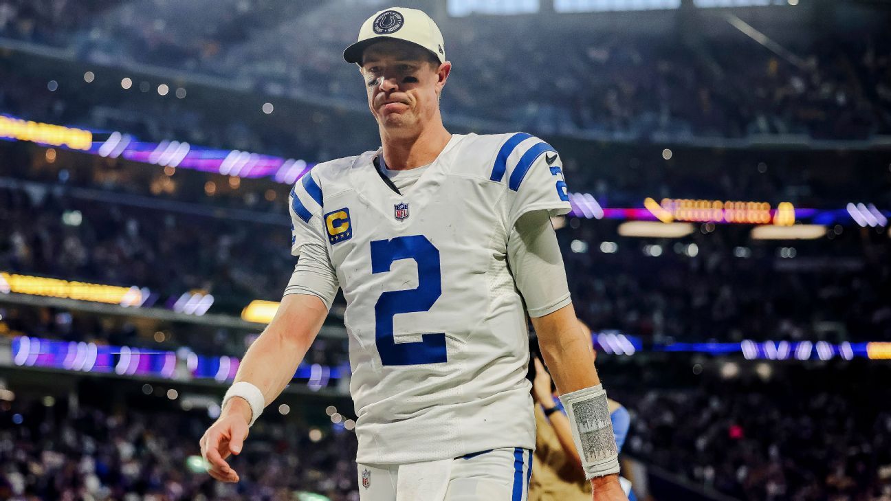 Where does CBS Sports have Colts quarterback Matt Ryan in fantasy QB  rankings?