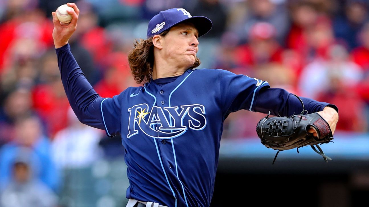 Report: Rays' Glasnow hurts oblique, set for MRI