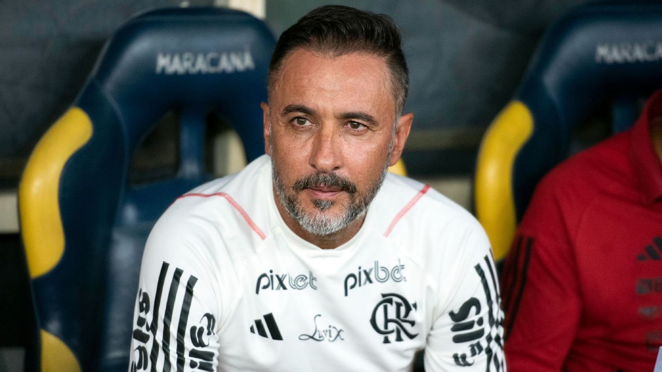 Ex-Corinthians e Flamengo, Vítor Pereira revela desejo de trabalhar em LALIGA