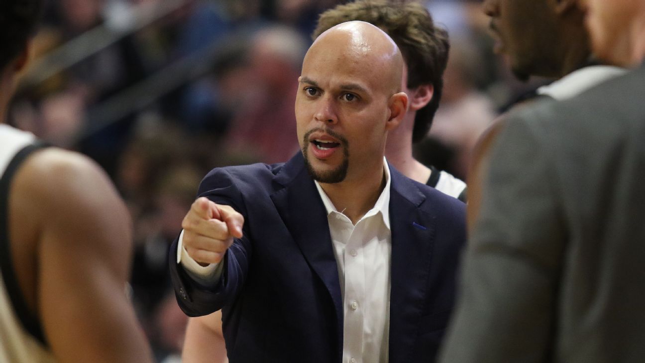 Wofford's Dwight Perry named fulltime men's basketball coach