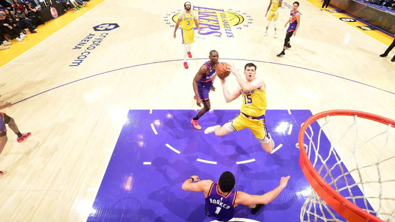 Austin Reaves sparks Lakers' win over Grizzlies in Game 1 - Los