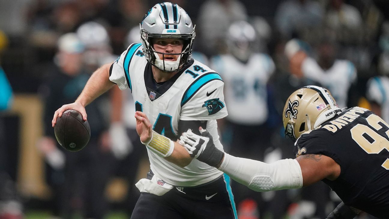 San Francisco 49ers sign former Carolina Panthers QB Sam Darnold on a  one-year deal