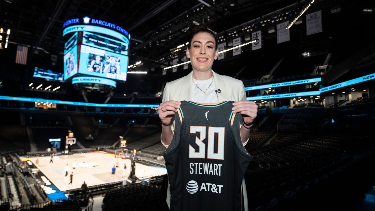 Fantasy women's basketball: What to expect from new-look Los