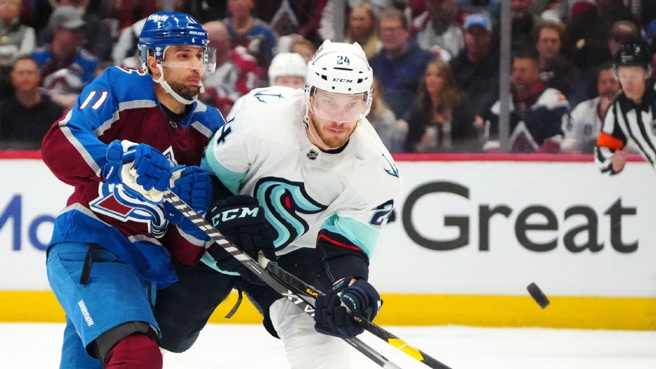 Lightning look like the upstarts in Game 1 loss to Avalanche