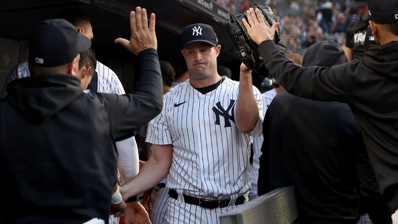 Chris Sale the Fastest Pitcher to Reach 2,000 Strikeouts