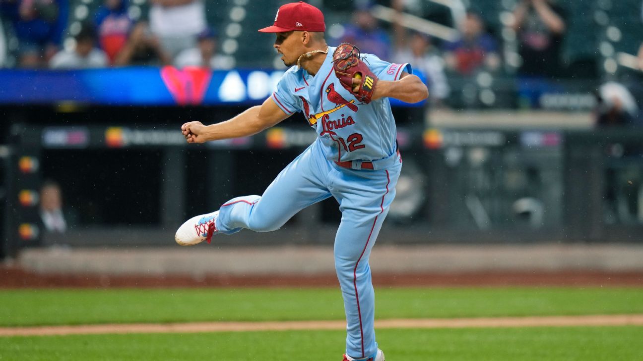 Blue Jays acquiring reliever Jordan Hicks from Cardinals