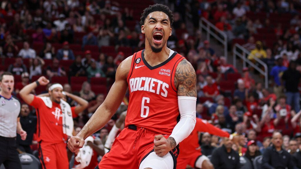 Sources - Clippers acquiring forward K.J. Martin from Rockets - ESPN