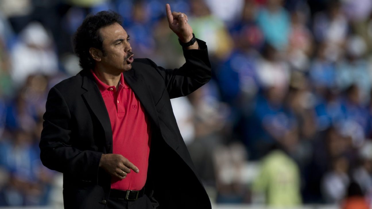 Hugo Sanchez wspomina, jak „rozsławił Ricardo La Volpe”