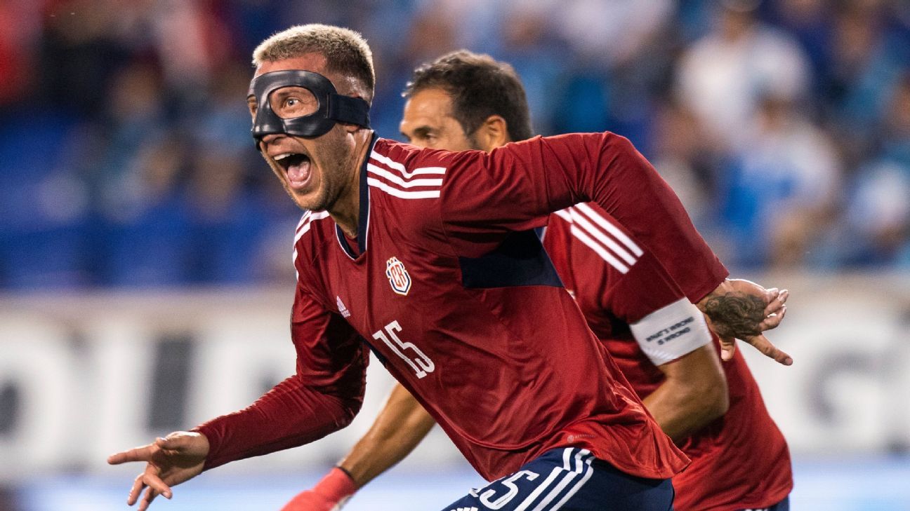 Francisco Calvo reafirma que Costa Rica debe trabajar para volver a presumir solidez defensiva - ESPN