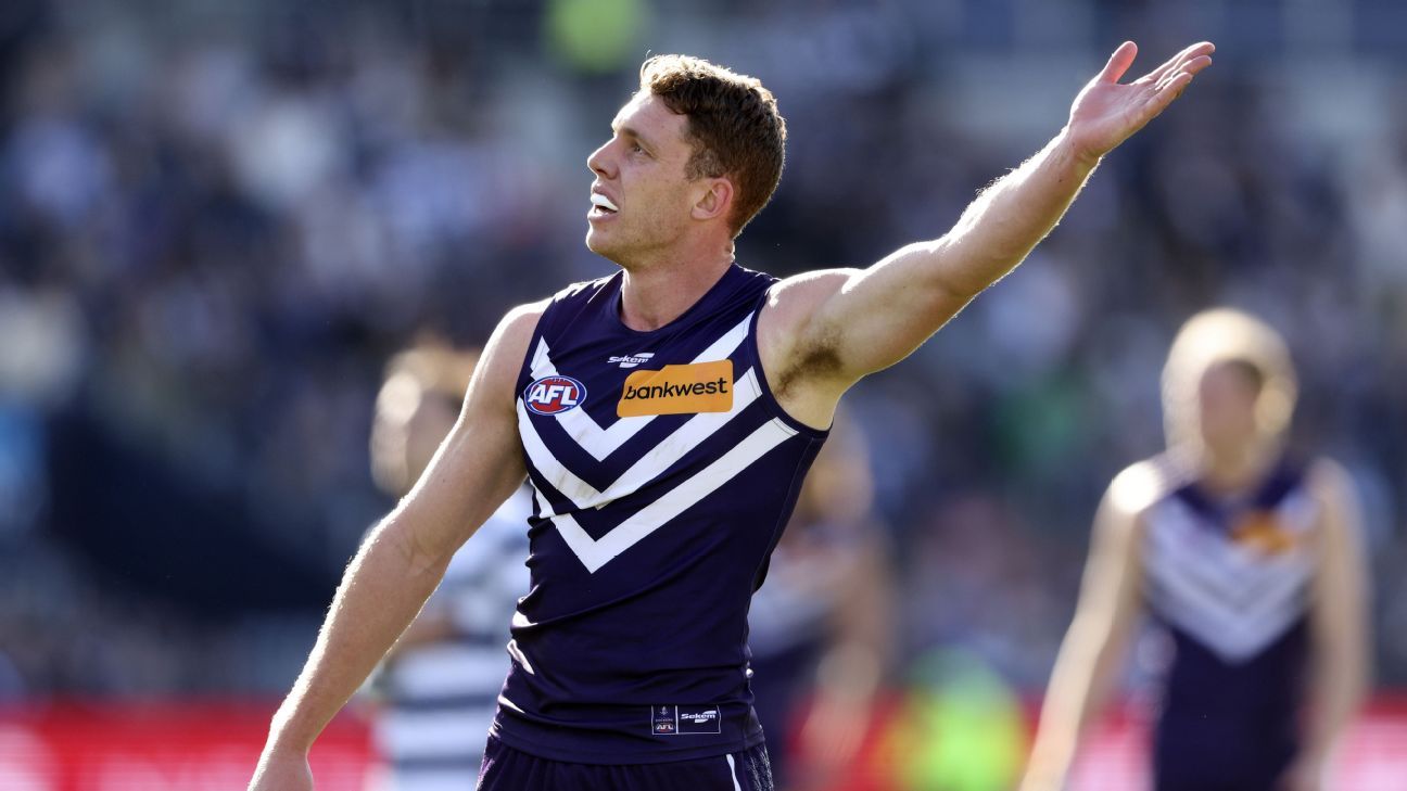 AFL Round 20 Dockers clinch shock AFL win over Cats in Geelong - ESPN