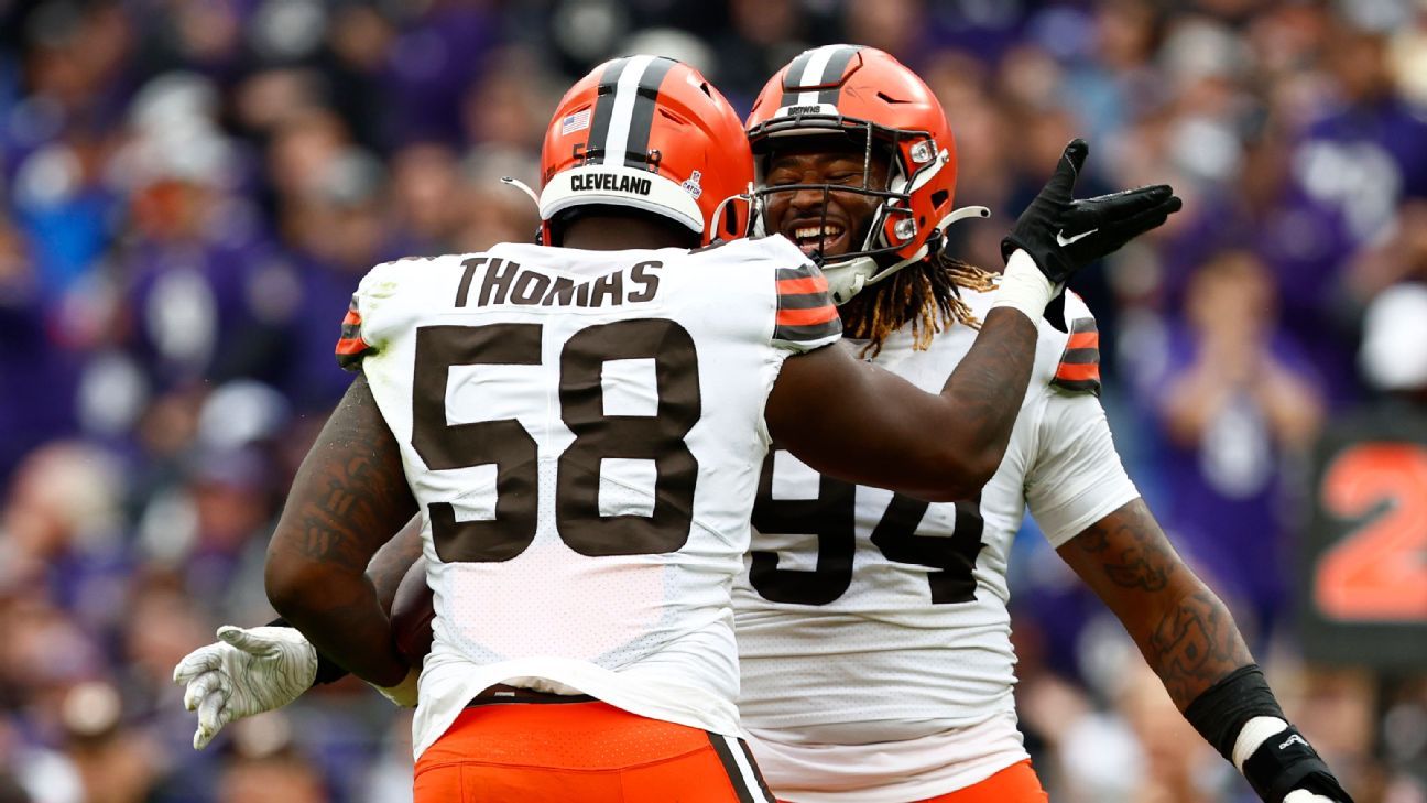 Browns DEs Alex Wright, Isaiah Thomas both undergo knee surgeries