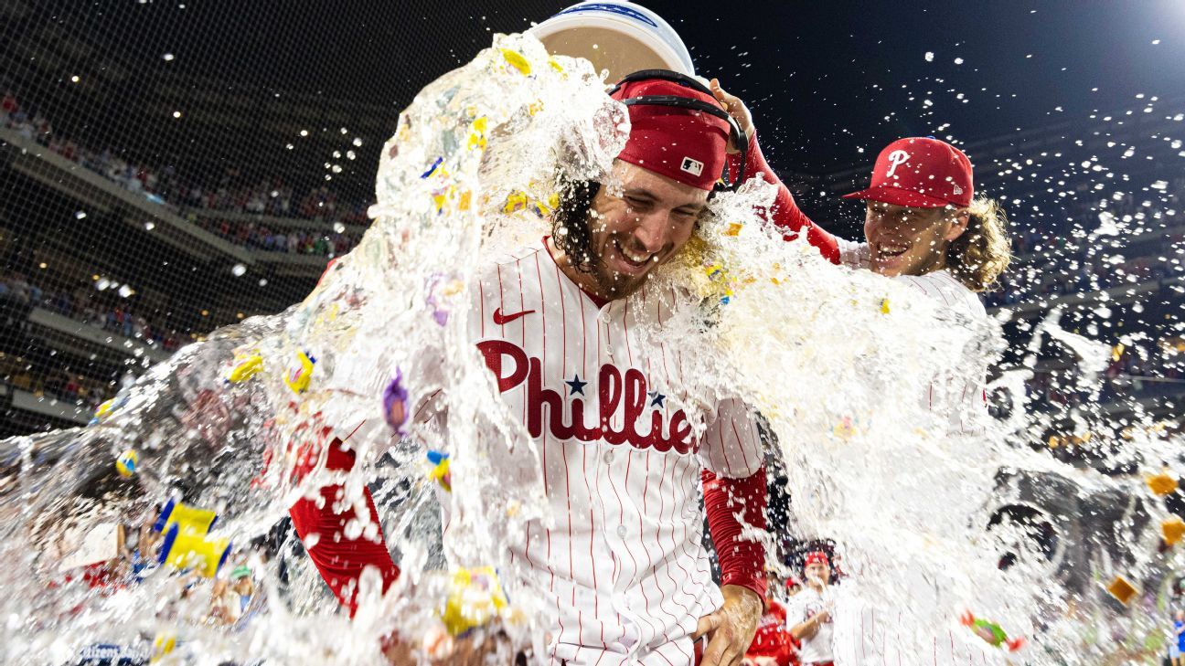 Weston Wilson hits first home run in MLB debut with Phillies