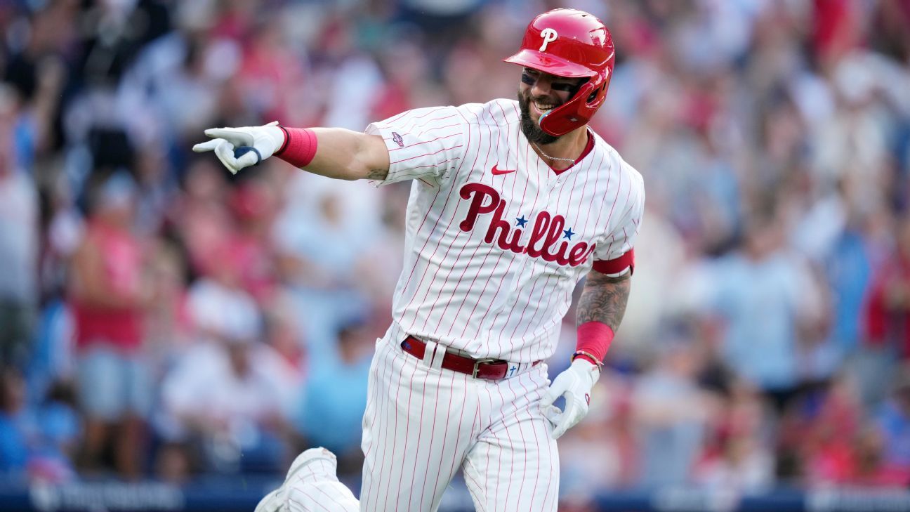 Phillies rookie Weston Wilson homers in first major league at-bat