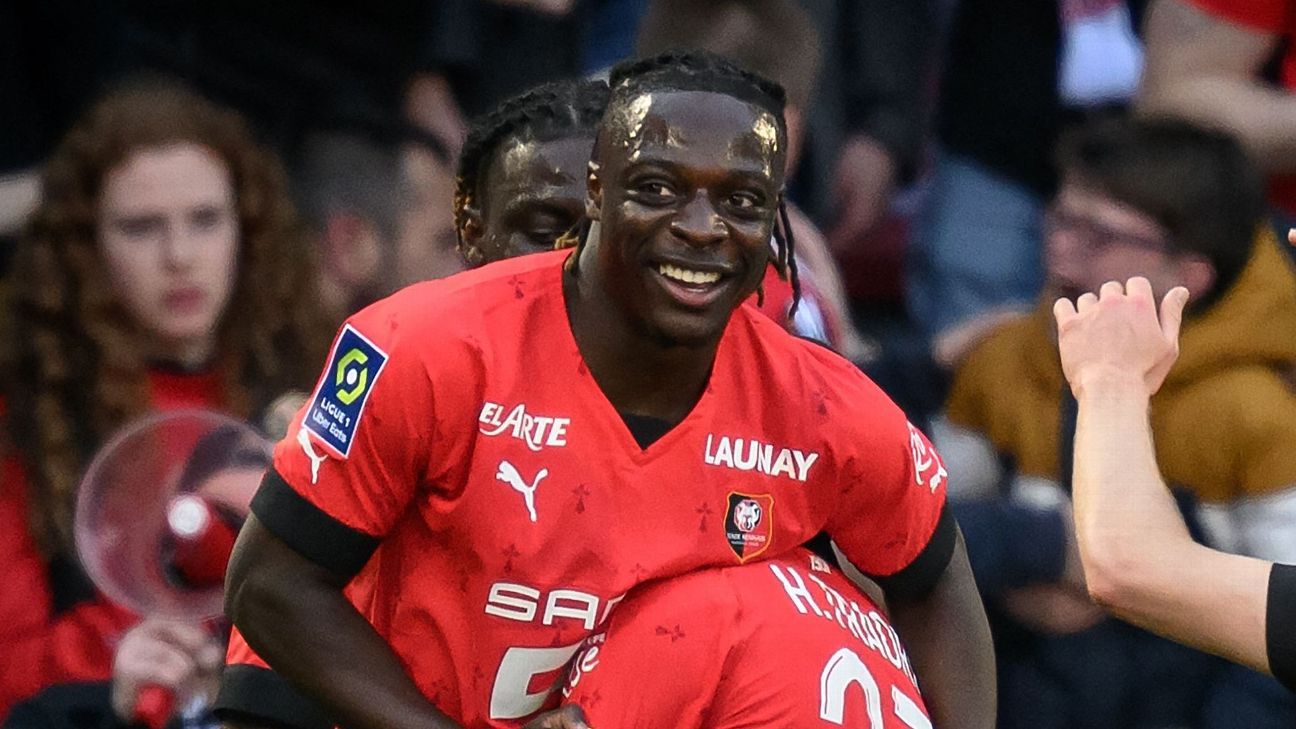 Man City in talks over Rennes forward Jérémy Doku - sources - ESPN