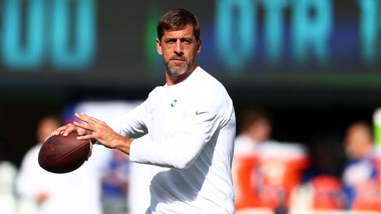 Aaron Rodgers shines and undrafted receivers leave their mark in