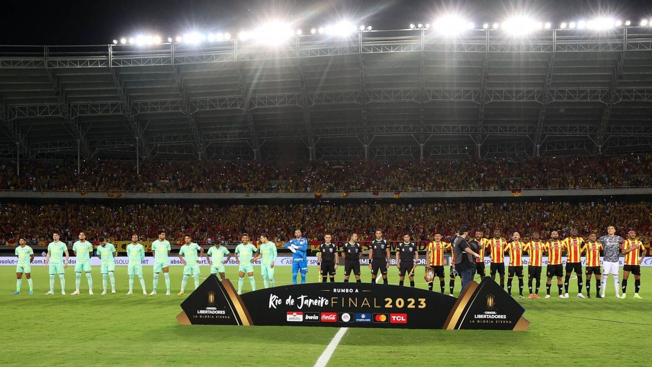 Abel muda formação e surpreende em escalação do Palmeiras contra o Deportivo Pereira; veja os times