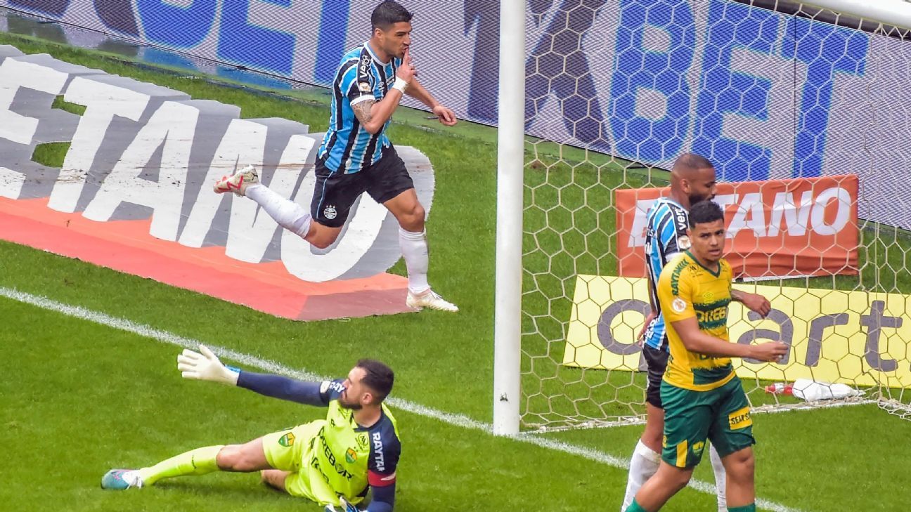 Com gol de Suárez, Grêmio é letal diante do Cuiabá e vence na Arena por 2 a 0