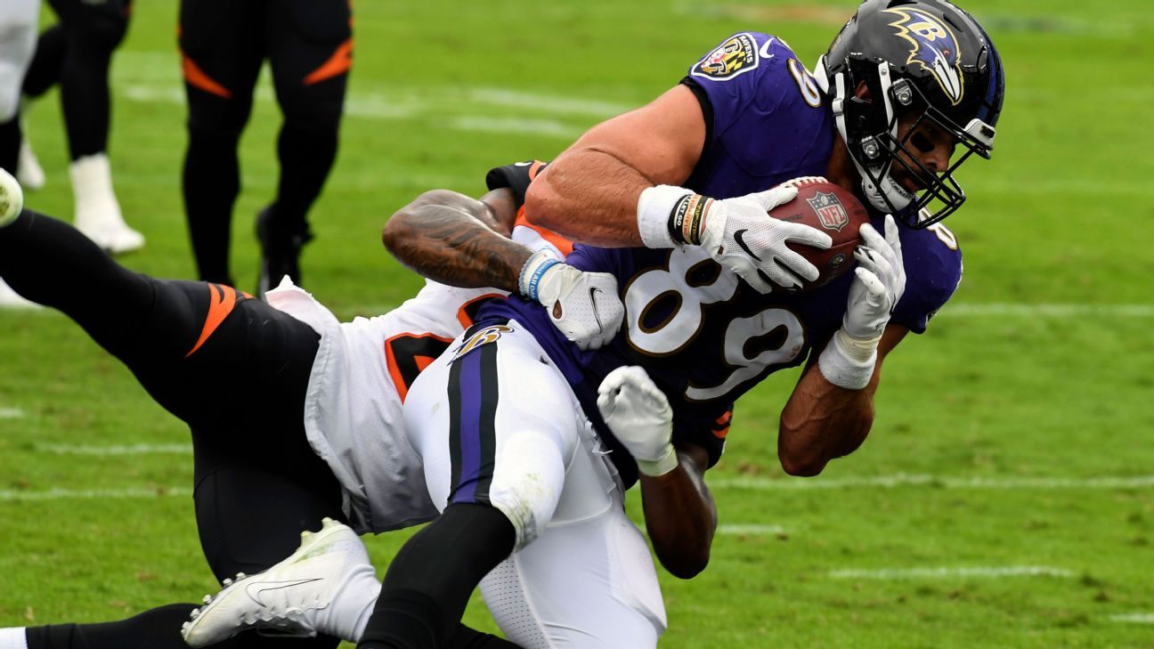 Ravens TE Andrews happy hip-drop tackle banned