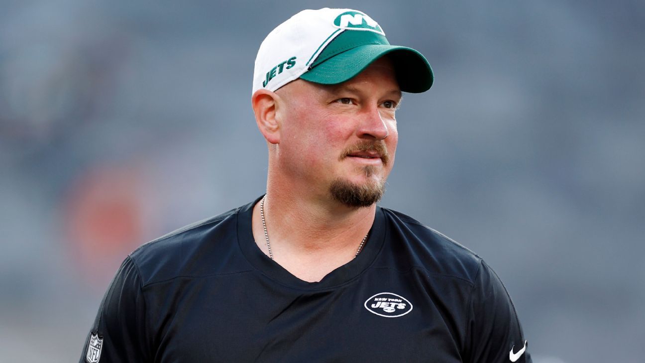 Jets GM Joe Douglas 'hopeful' that Breece Hall returning for Week 1 is a  'possibility'