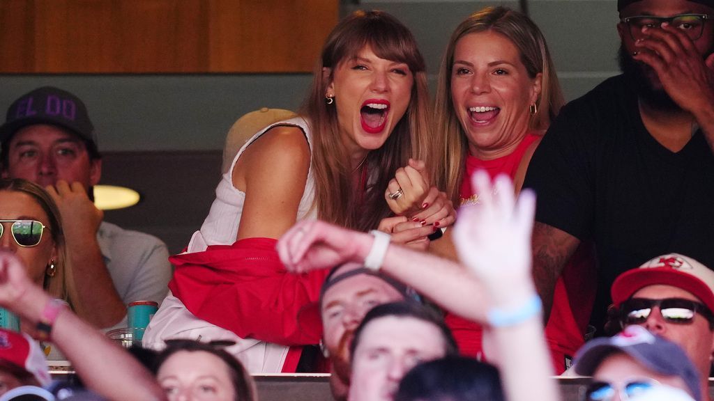 Travis Kelce notes Taylor Swift's bold appearance at Chiefs game