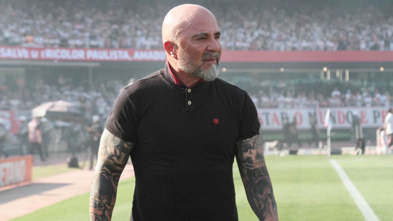 Flamengo vira assunto pelo mundo após novo título perdido, e Sampaoli é criticado por jornal espanhol