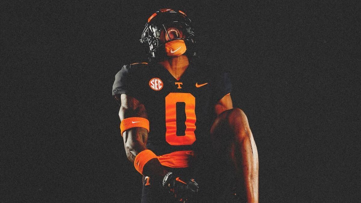 Tennessee, Oregon State lead Week 5 college football uniforms ESPN