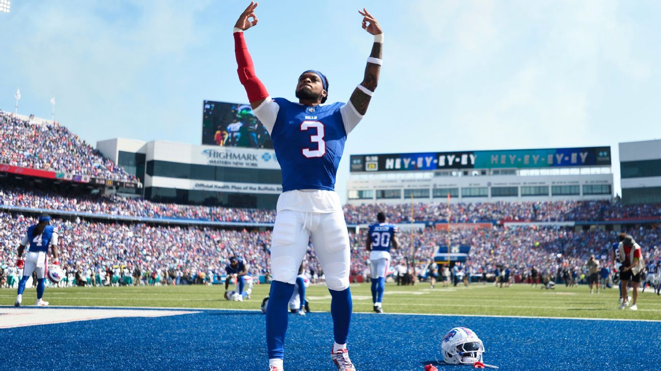 Damar Hamlin receives warm welcome from Bills fans at training camp