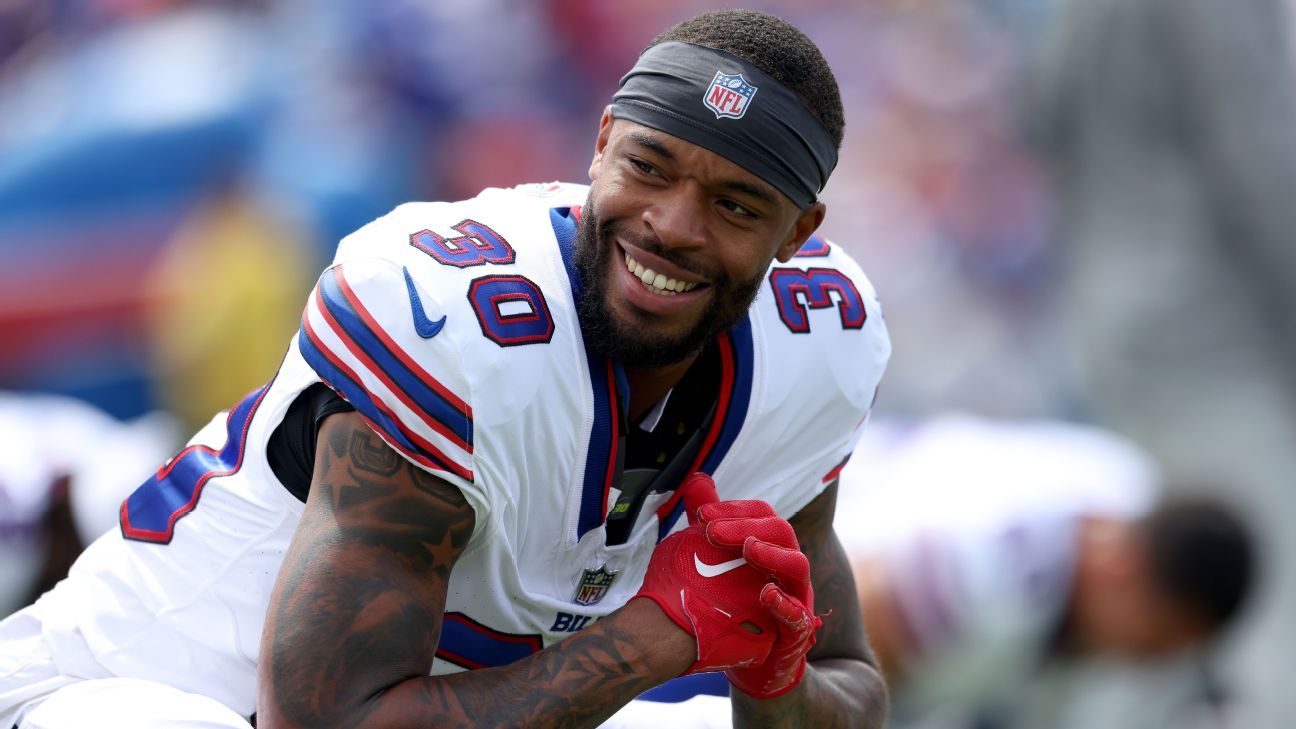 Buffalo Bills' Tre'Devious White returns after shoulder injury