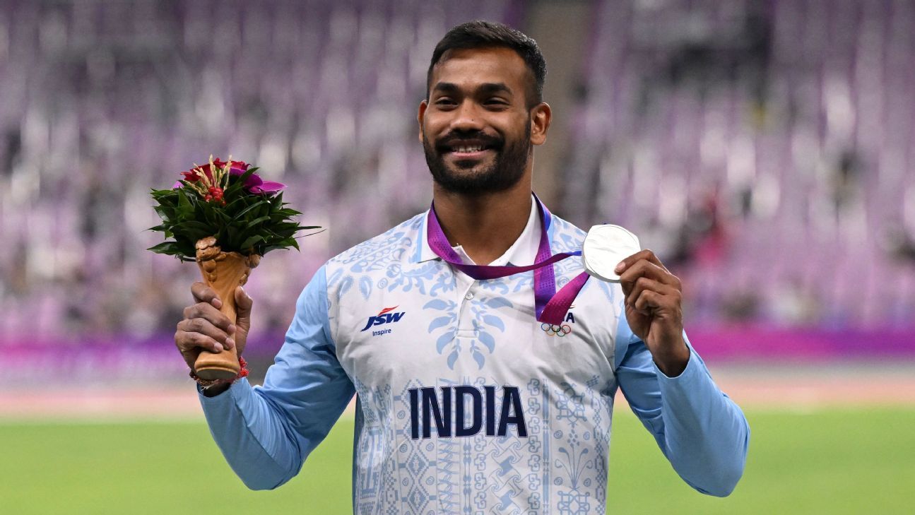 With one throw Kishore Jena won silver medal, Olympics berth and national  recognition - ESPN