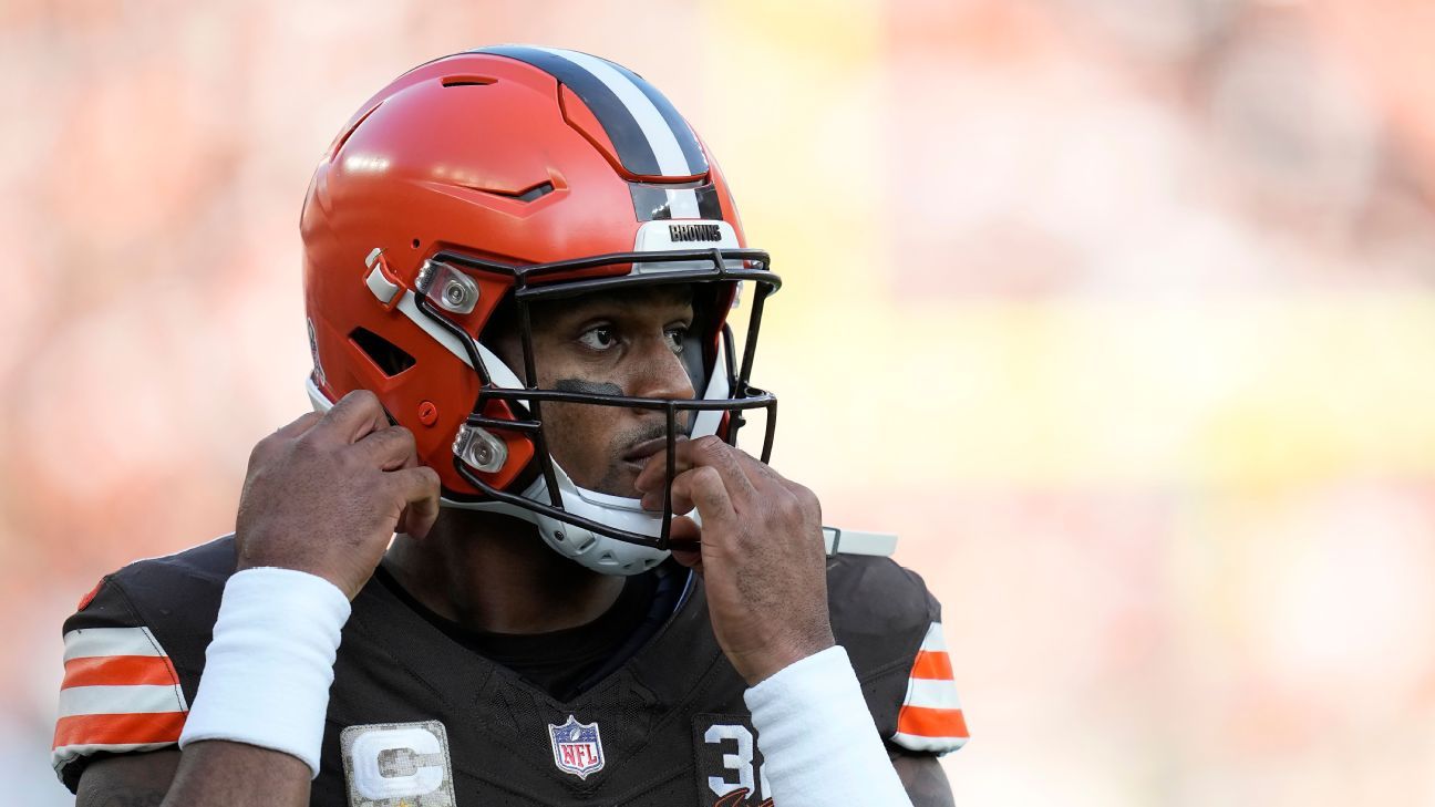 Why The Cleveland Browns Should Restructure & 'Extend' Deshaun