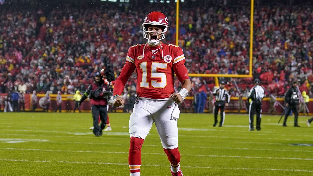 Chiefs wide receivers lead the NFL with 26 drops this season ESPN